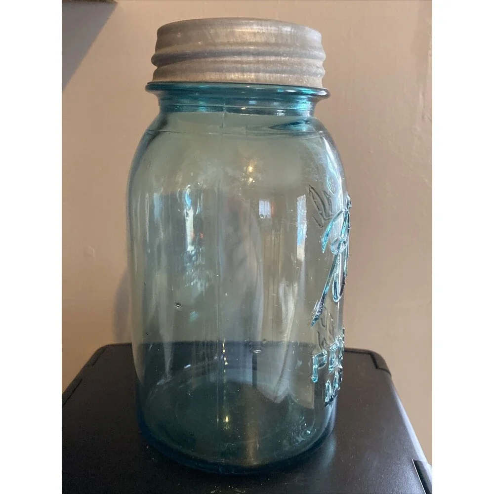 Vintage 1923~1933 BALL PERFECT MASON #5 BLUE Mason Canning Jar Zinc Lid Bubbles